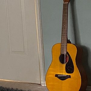 guitar mini